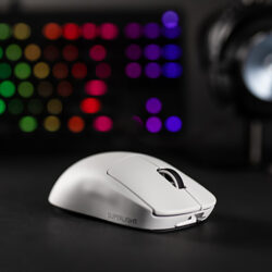 Kuukausikilpailussa palkintona Logitech hiiri