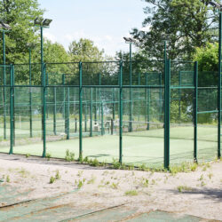 Padelia pelaamaan Liikuntasammon rantakentille