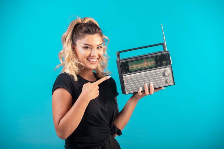 Matkaradio tekee paluun – näin se näkyy arjessa